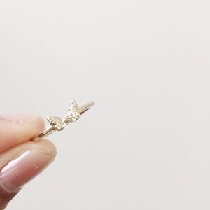 butterfly ring